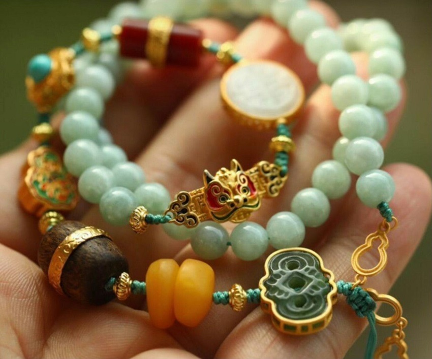 Chia sẻ cách chọn mua ngọc phỉ thúy làm quà Tết